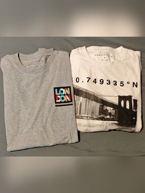 Lot of 2 Aéropostale Men's Long Sleeve Graphic T-Shirts Gray / Cream Size M